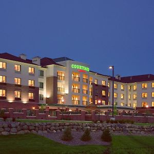 Courtyard By Marriott Madison East